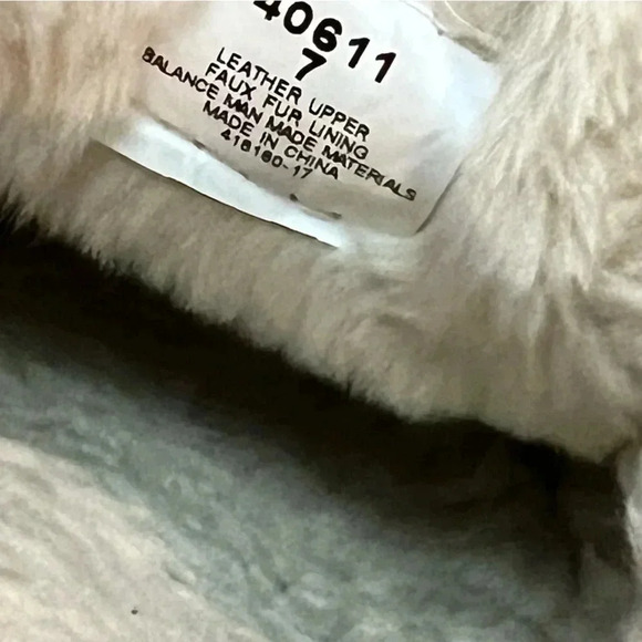 Minnetonka leather faux fur moccasin house slipper comfort size 7 women’s shoe - Picture 10 of 10